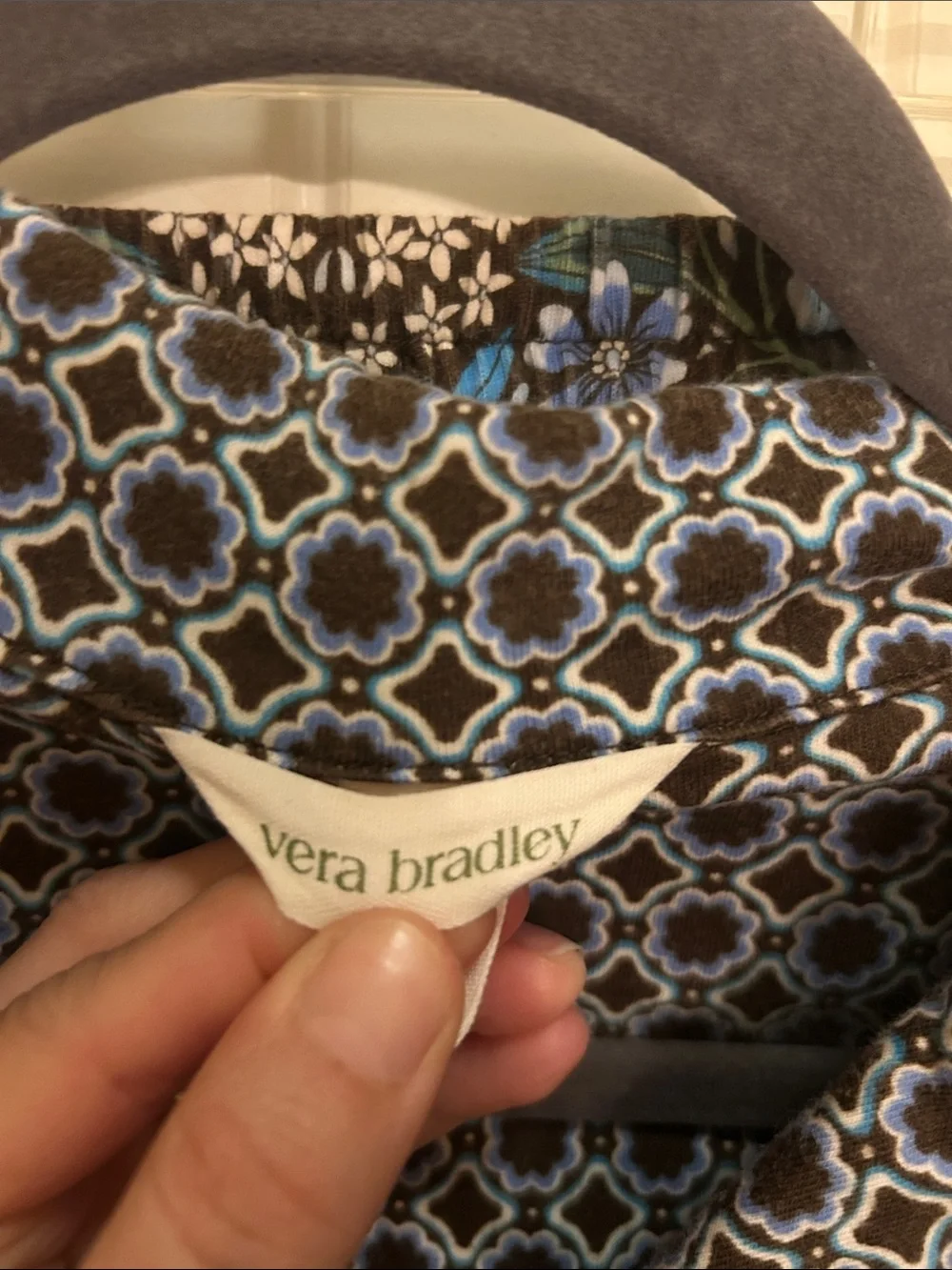 Vera Bradley M Blue Floral Print  Pajama Set